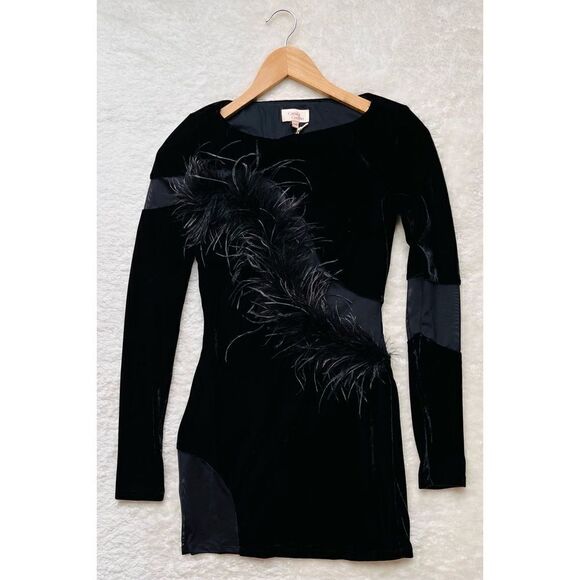 NWT Camila Coelho Florence Mini Dress in Black, Size XXS - Picture 4 of 15